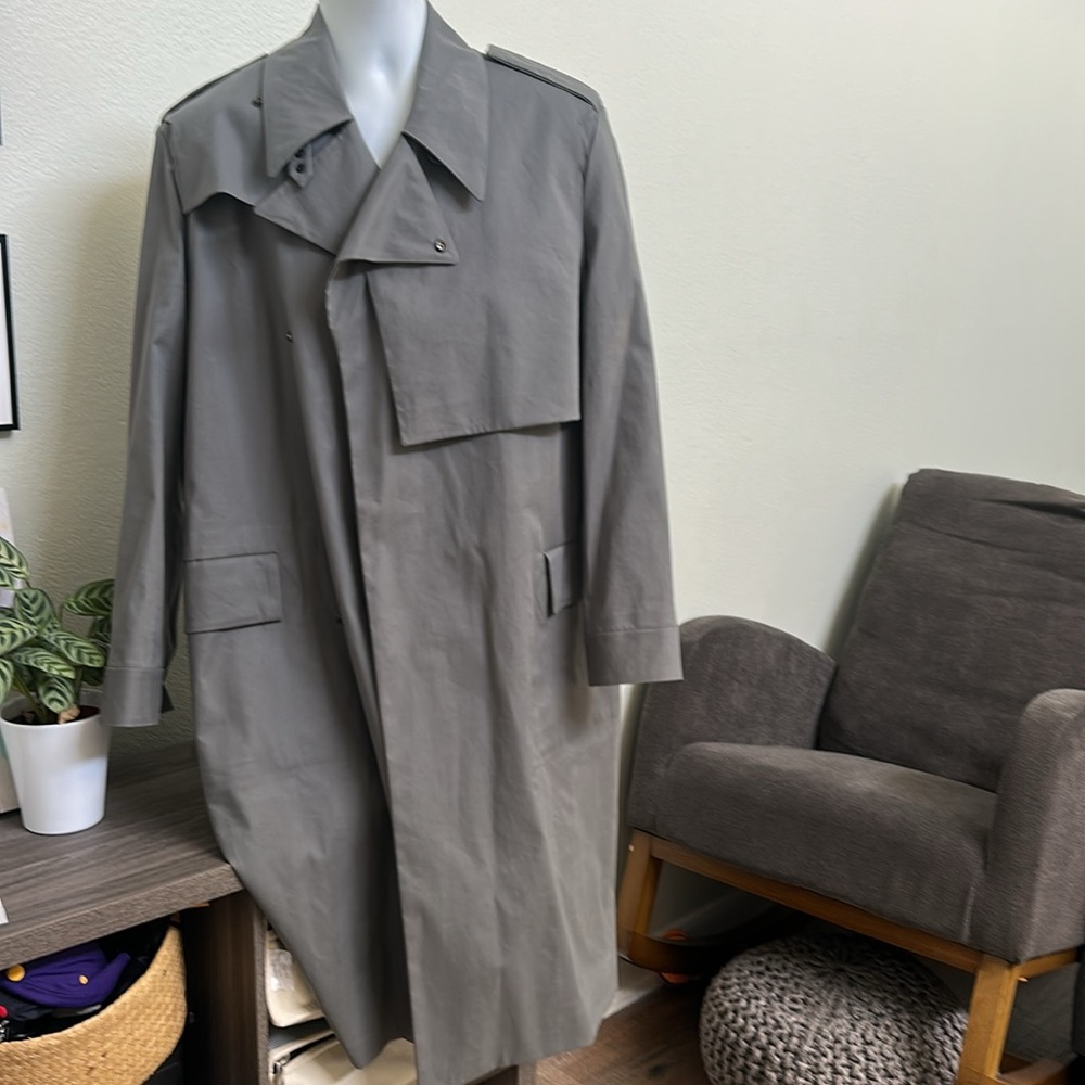 Balenciaga Paris trench coat. Size 52